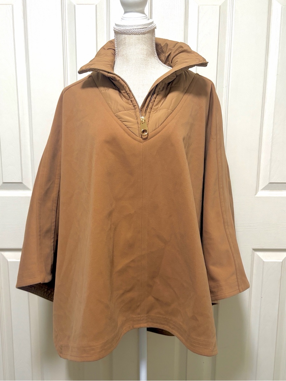 Tuckernuck Tan Popover Cape Jacket Quarter Zip Poncho Camel OS NWOT